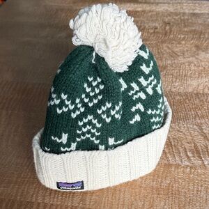 Patagonia Kids' Forest Green and Cream Pom Beanie